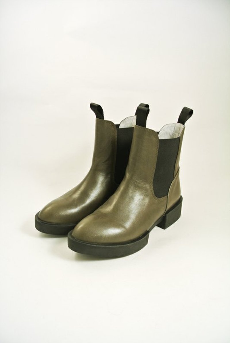 请 靴靴 对不起．那一年的布里斯本短靴 - 女款休闲鞋 - 真皮 绿色