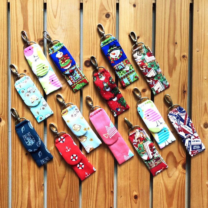 唇膏袋/印鉴袋吊饰 - 吊饰 - 其他材质 多色