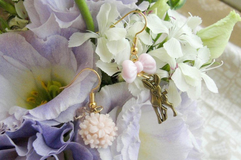 *forest*长耳小鹿花球耳环 - 耳环/耳夹 - 其他金属 