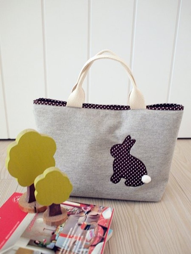 nami订制。专属字母A4手提购物袋/外出袋-黑+桃红点(单字) - 手提包/手提袋 - 其他材质 黑色