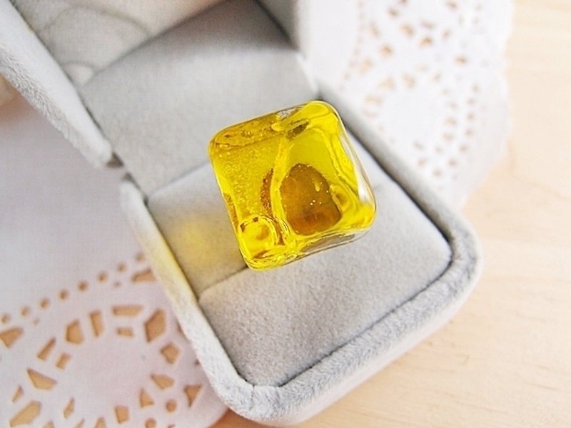 西西丫法 ◎ 梦想水晶球系列 x 黄色冰糖方块 x 古铜系活动戒 - 戒指 - 其他金属 黄色