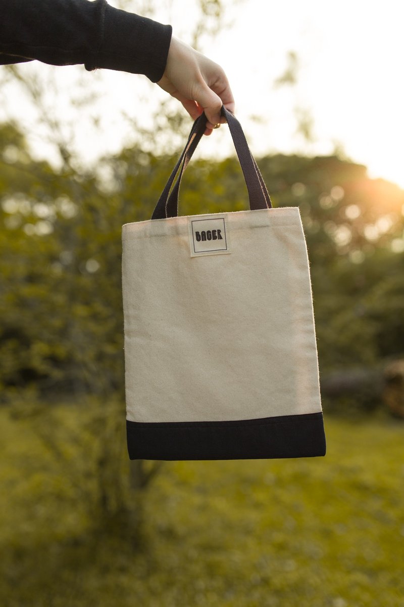 简简单单的出门 ! Bager 帆布手提托特包 - 手提包/手提袋 - 其他材质 白色