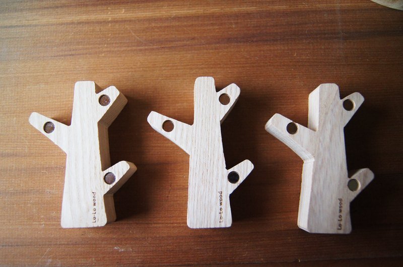 小树回纹针座 - 贴纸 - 木头 白色