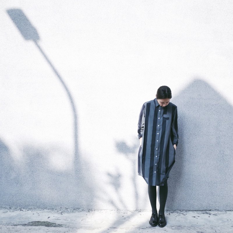 仙草条纹 长衫 - 女装衬衫 - 棉．麻 黑色