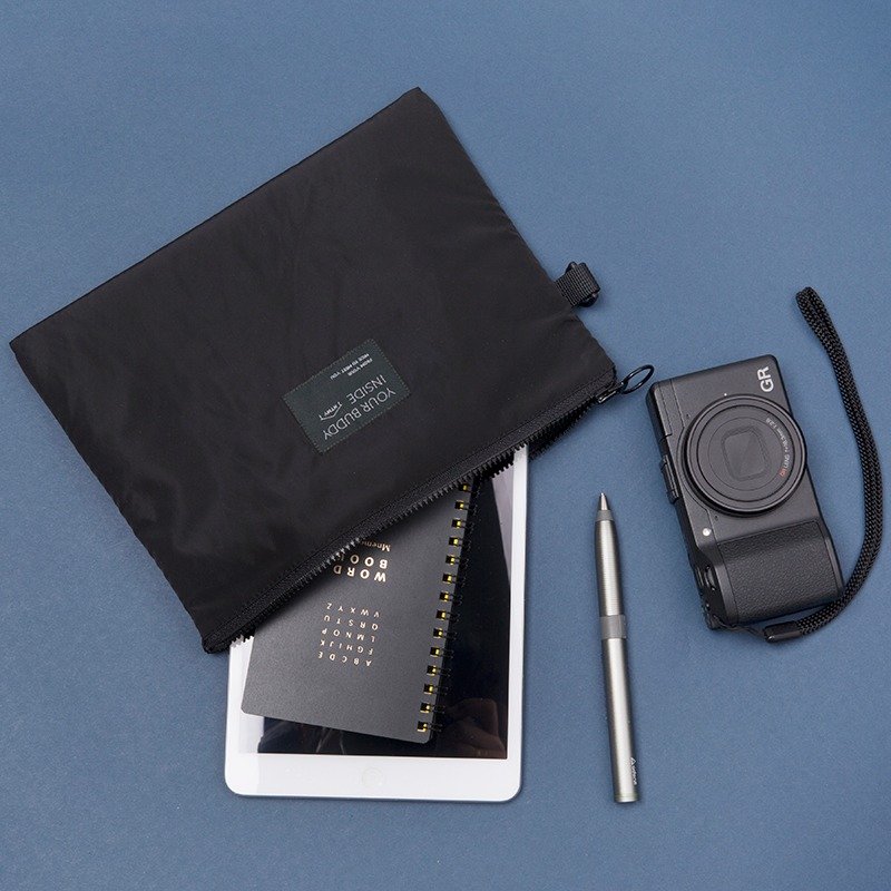 ntmy.中号记忆面料夹层手拿包 - 其他 - 纸 黑色