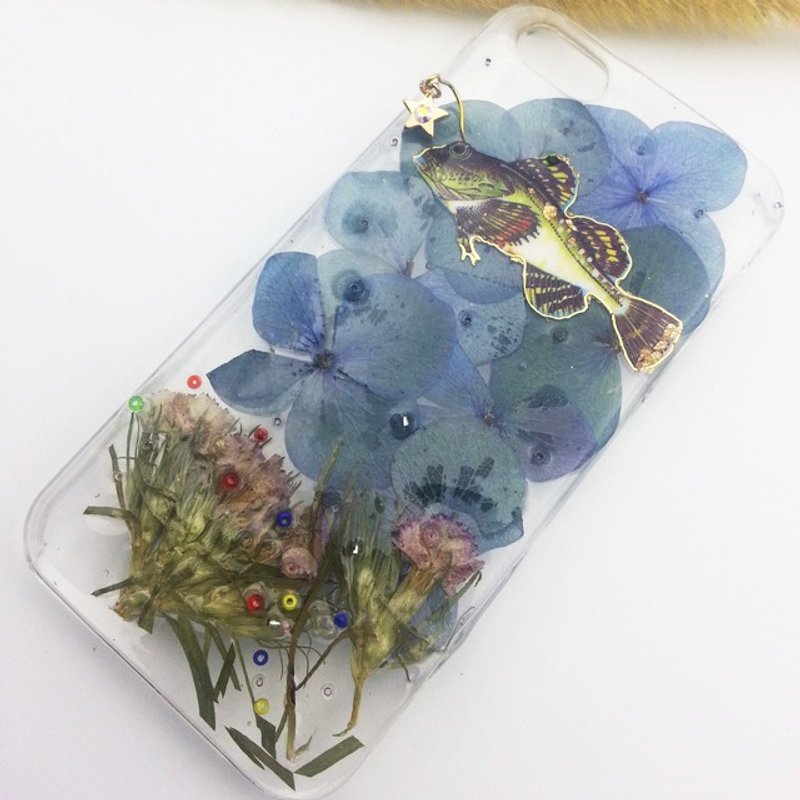 【Lost and find】发光的深海鱼phone case手机壳 - 手机壳/手机套 - 塑料 蓝色