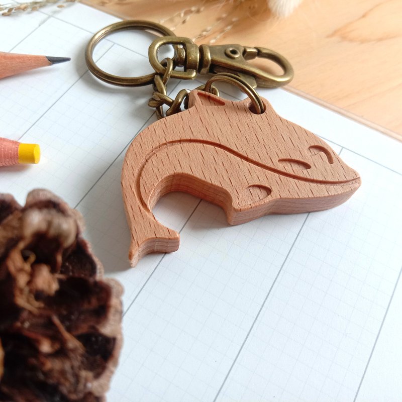 可爱动物原木钥匙圈 - 水域伙伴 - 定制化刻字 - 钥匙链/钥匙包 - 木头 咖啡色