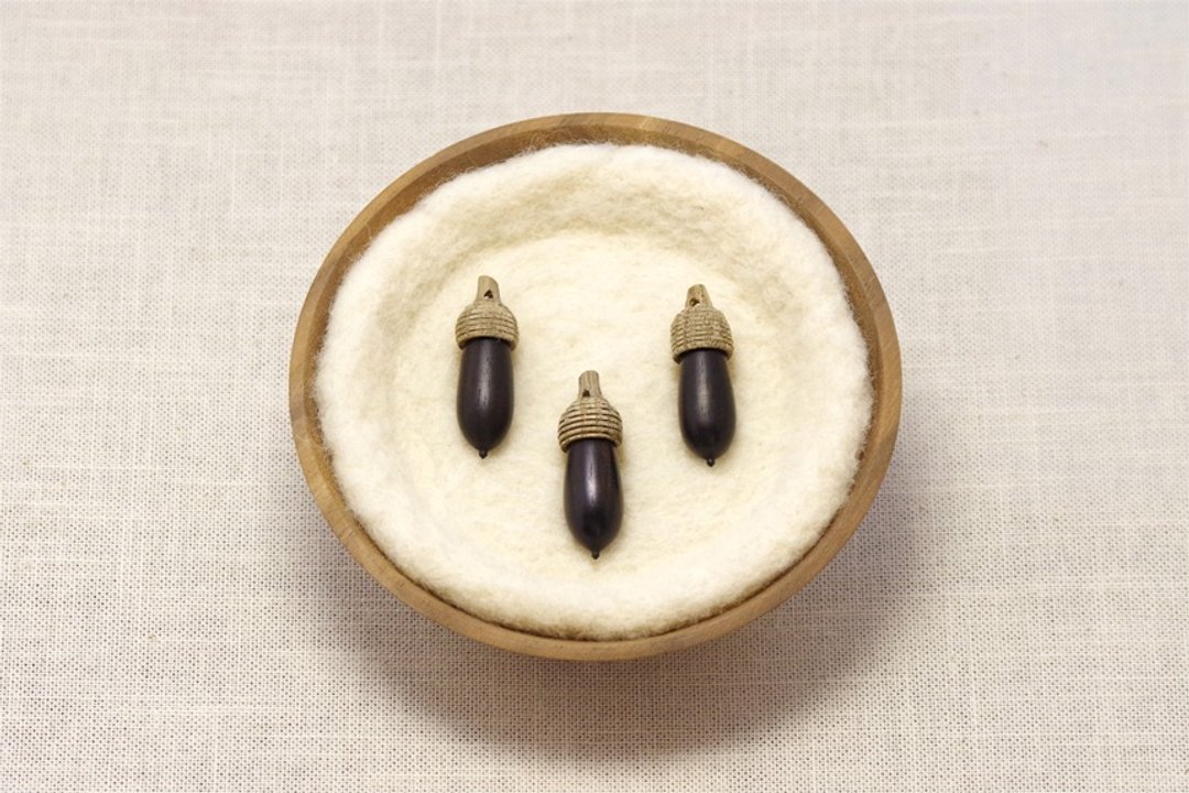 Made-to-order | B'-1 Wooden acorn  -Ebony & Jindai (LIMITED) - 其他 - 木头 黑色