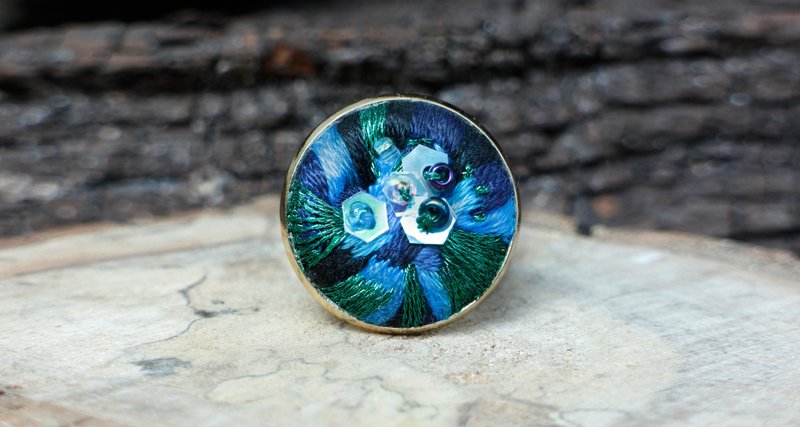 手工刺绣戒指✤暗夜语魔Dark Show - 戒指 - 绣线 蓝色