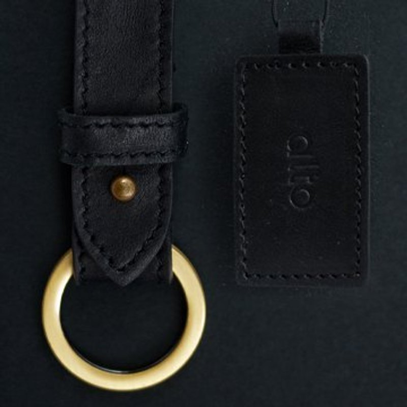 alto 防尘耳机孔塞吊饰+耳机收纳功能钥匙圈 礼盒组 - 黑色 - 耳机 - 真皮 黑色