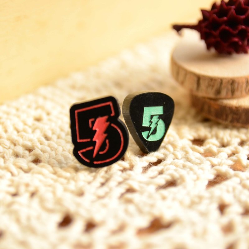 闪电5+PICK闪电5/抗过敏钢针/可改夹式 - 耳环/耳夹 - 压克力 红色