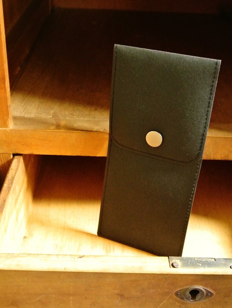 【 T - C 】水洗牛皮纸 植物香味 笔袋 - 零钱包 - 纸 