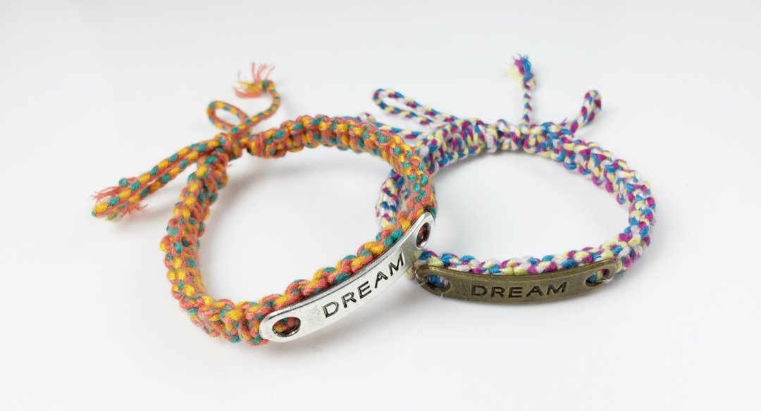 DREAM编绳系列（情人节款式）-两条一组 - 手链/手环 - 其他材质 多色