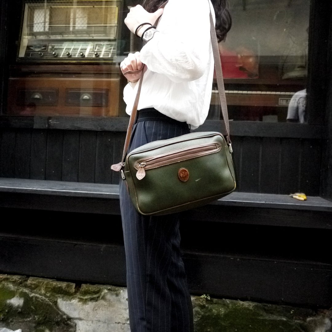 夕卡 Shika // Vintage bag 古董包 Loui Gioune  墨绿色 牛皮 PU 侧背小书包  {A1-071} - 侧背包/斜挎包 - 其他材质 绿色