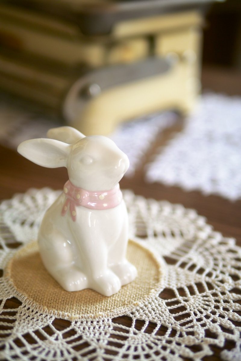 陶瓷小白兔 {Vintage / 复古} - 玩偶/公仔 - 其他材质 白色