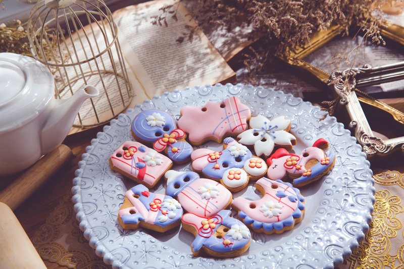 【收涎饼干】京都风女宝宝10片 - 满月礼盒 - 新鲜食材 紫色