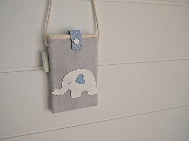 hairmo。爱心象胸背手机包-灰(换麂皮) - 手机壳/手机套 - 其他材质 灰色