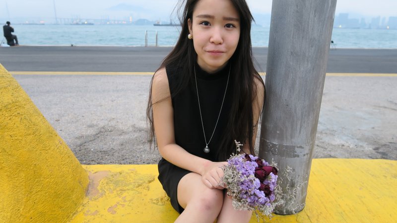 Dandelion necklace / 蒲公英项链 - 项链 - 玻璃 白色