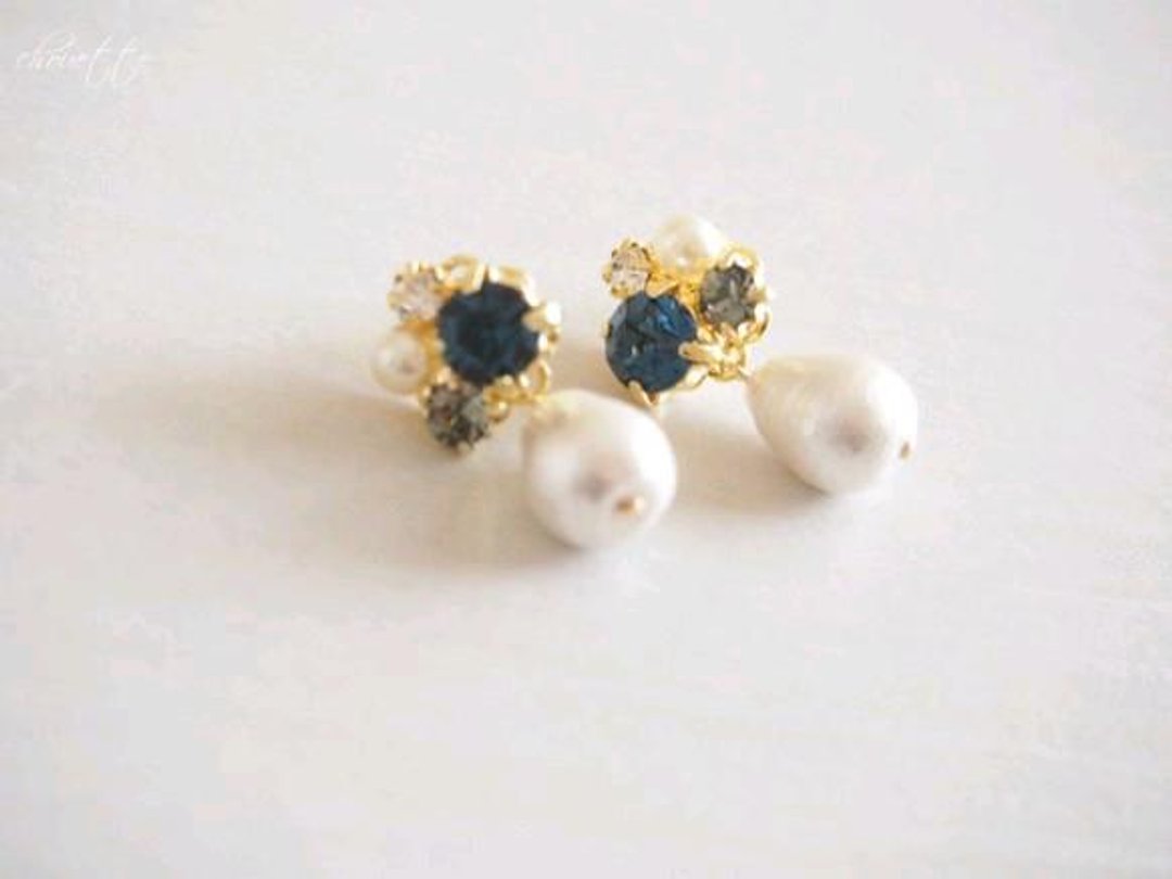 Cotton Pearl Bijou Earrings (Montana) - 耳环/耳夹 - 其他金属 
