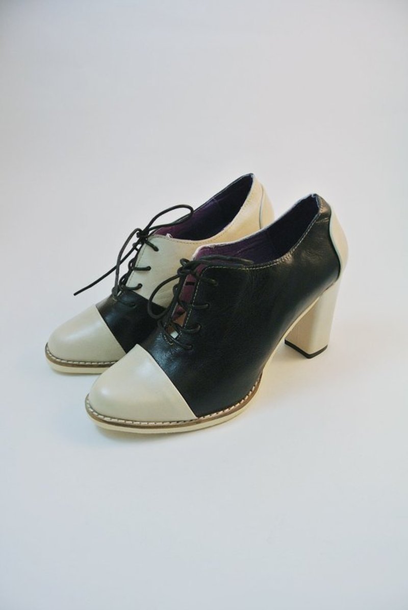 去动物园郊游会唱歌。打腊牛皮牛津不对称跟鞋。 - 女款休闲鞋 - 真皮 黑色