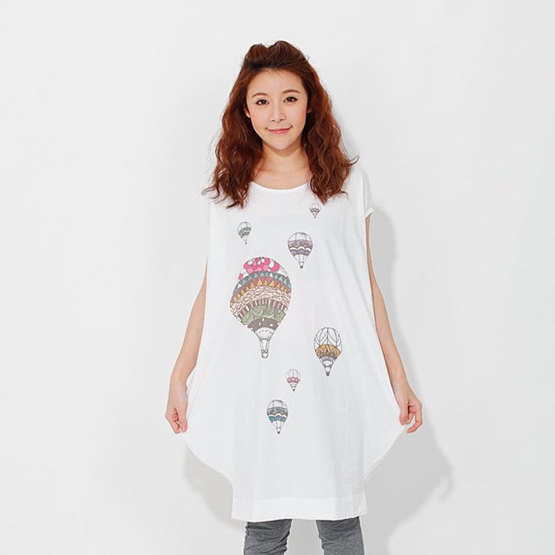 热气球 灯笼版型女T 纯白 - 女装 T 恤 - 棉．麻 白色