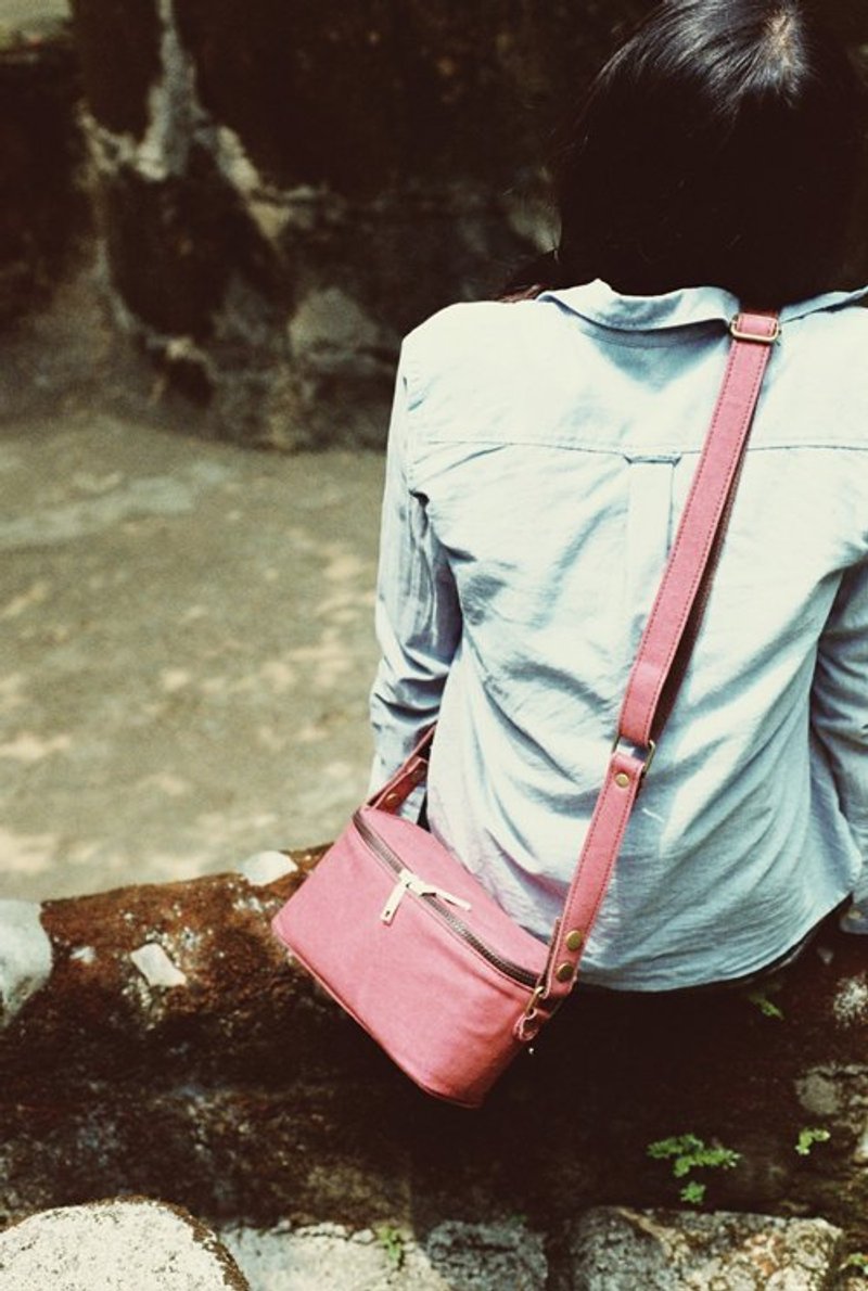 Sienna相机包(红) - 相机包/相机袋 - 其他材质 红色