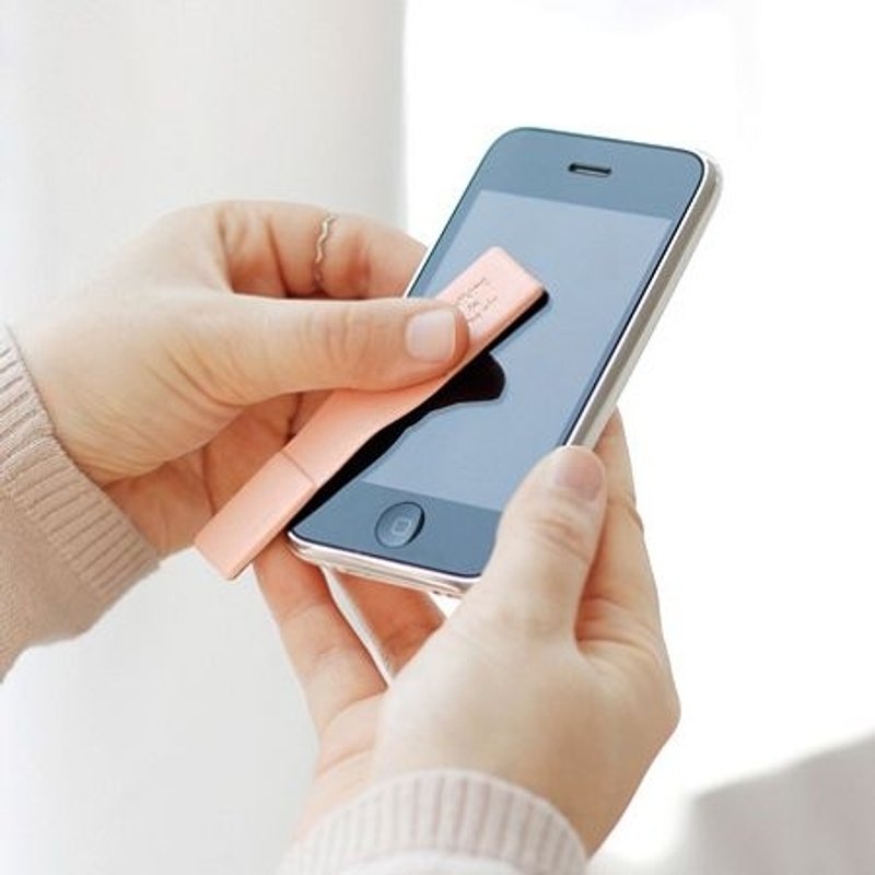 iconic-皮革磁吸集线器-宝贝粉,ICO81296 - 卷线器/电线收纳 - 人造皮革 粉红色