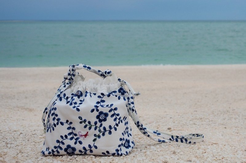 howslife 澳洲袋鼠 【蓝色丛林布作系列】~斜背/肩背 收纳束口包 - 侧背包/斜挎包 - 其他材质 蓝色