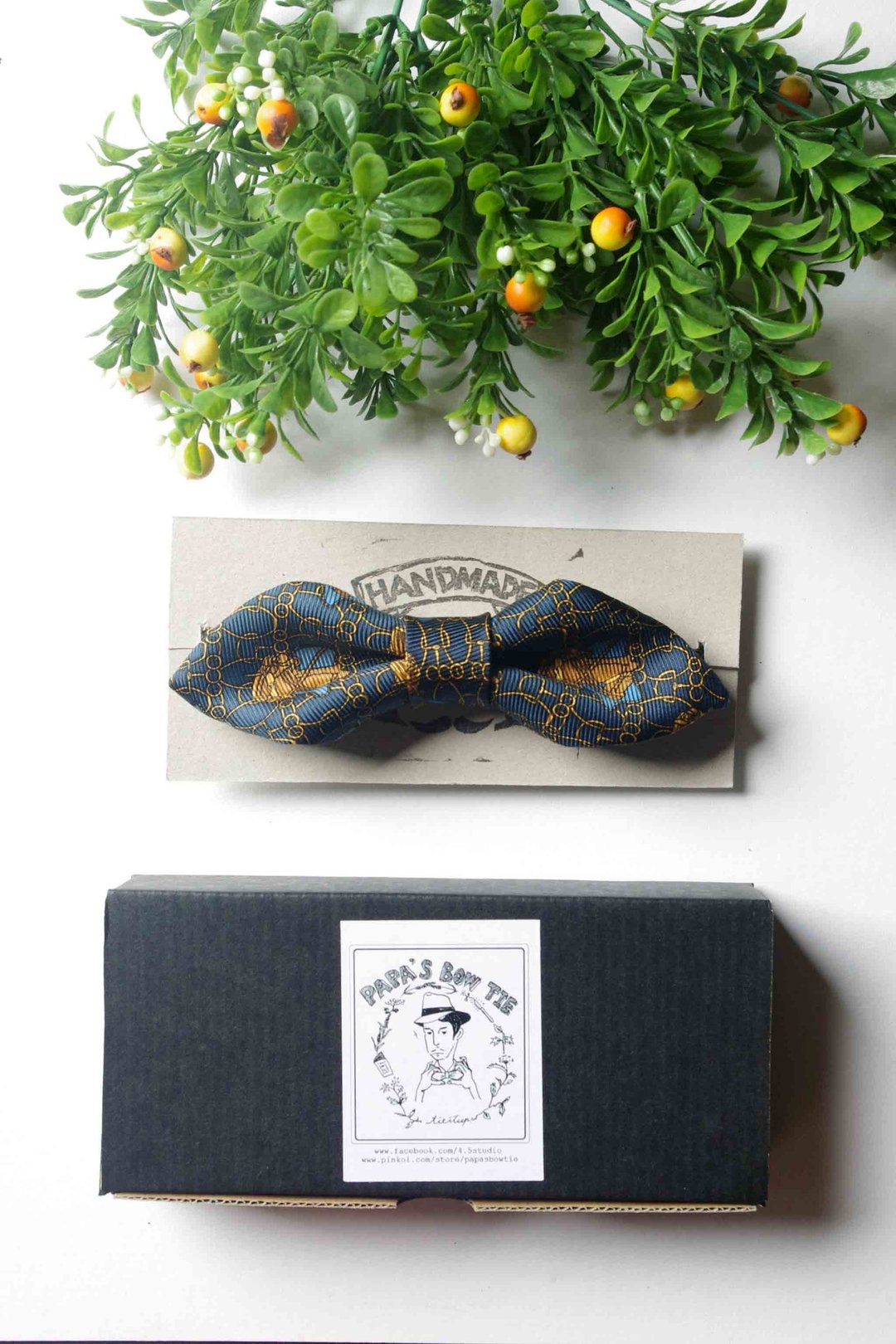 Papa's Bow Tie- 古董布花领带改制手工领结-赫尔辛基绅士 Helsinkl gentlemen-wide - 领带/领带夹 - 其他材质 蓝色
