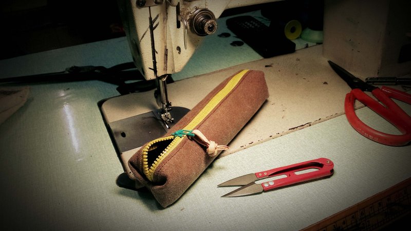 Sienna大人的瘦笔袋~ - 铅笔盒/笔袋 - 其他材质 绿色