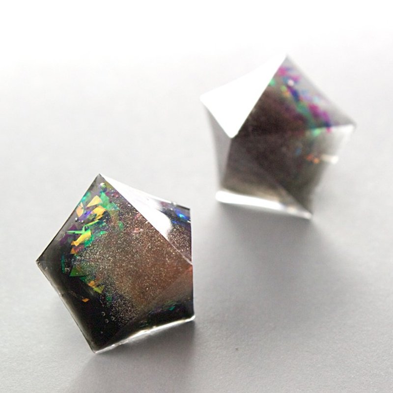 Pentagon Pierce (odd) - 耳环/耳夹 - 其他材质 多色