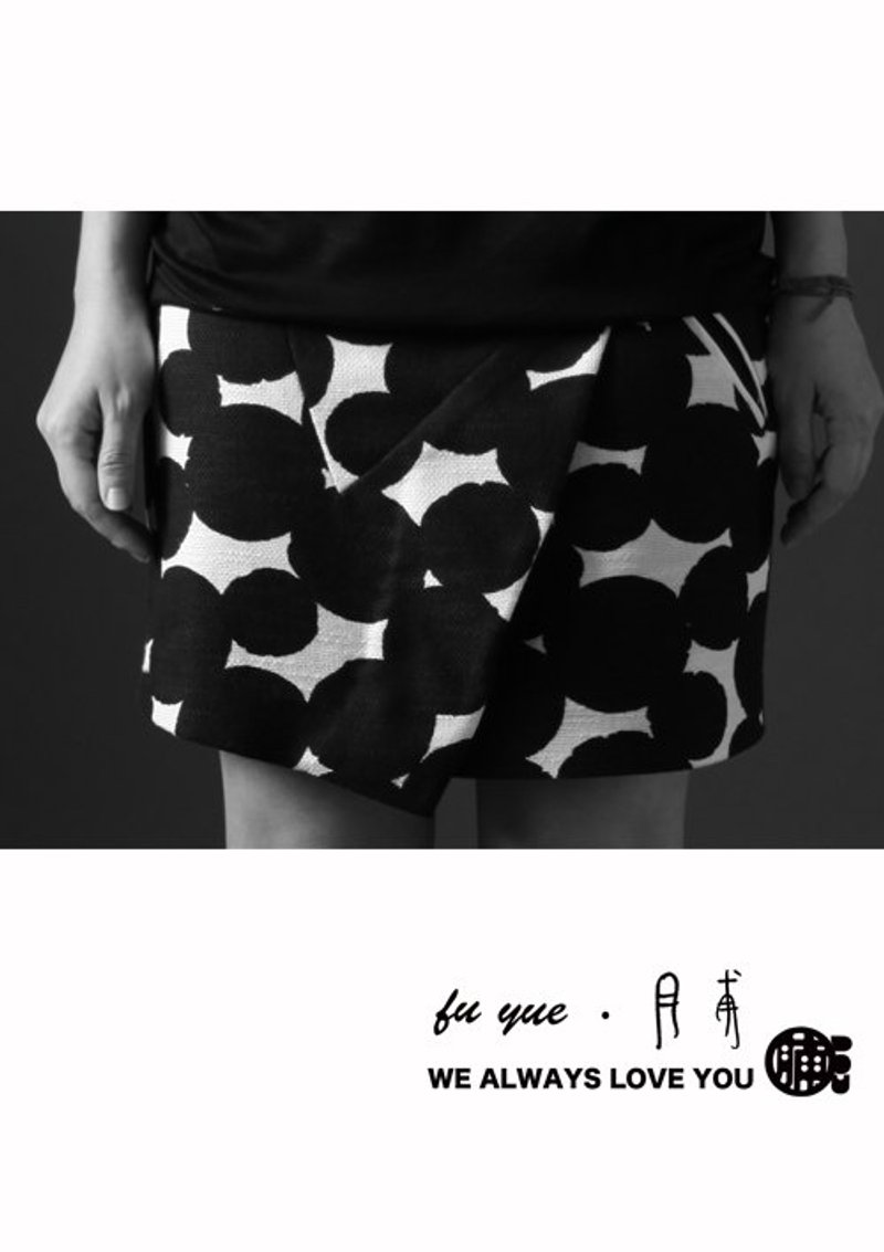 [甫月 fu yue] 深蓝白印花短裙 SK003 - 裙子 - 其他材质 