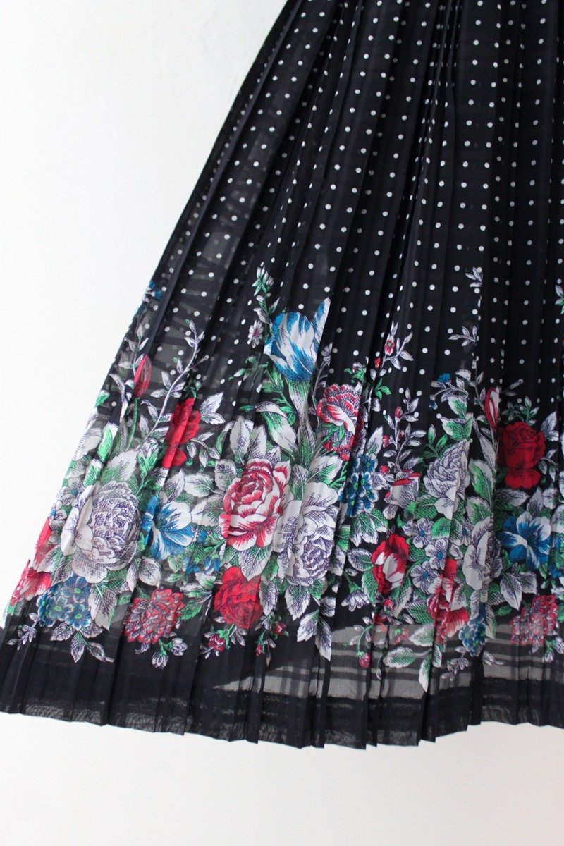 【RE0812D490】复古花朵黑色短袖点点古着洋装 - 洋装/连衣裙 - 其他材质 黑色