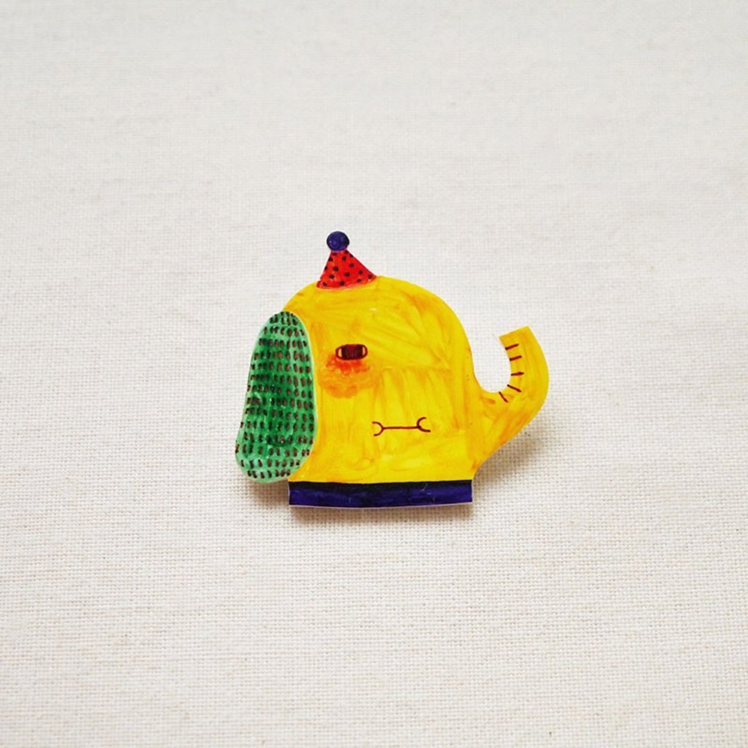 Twinkle The Yellow Elephant / 正能量小黄象 / 手工制作热缩片 / 胸针磁铁 - 胸针 - 塑料 黄色