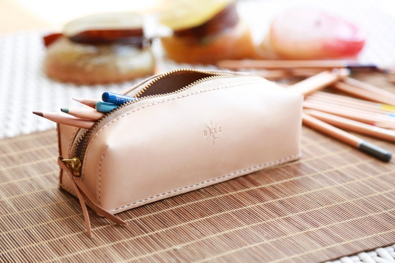 长方型, 手缝真皮革立体笔袋, 驹缝, 刻字服务, 定制化礼物 - 铅笔盒/笔袋 - 真皮 多色