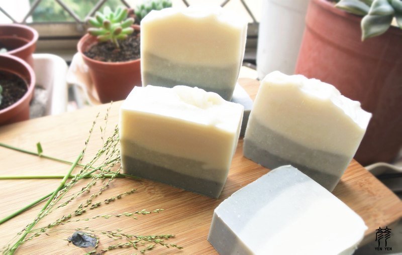 彦彦手染 - Yen Yen 白千层矿泥洁肤手工皂(推广中) - 香薰/精油/线香 - 其他材质 蓝色