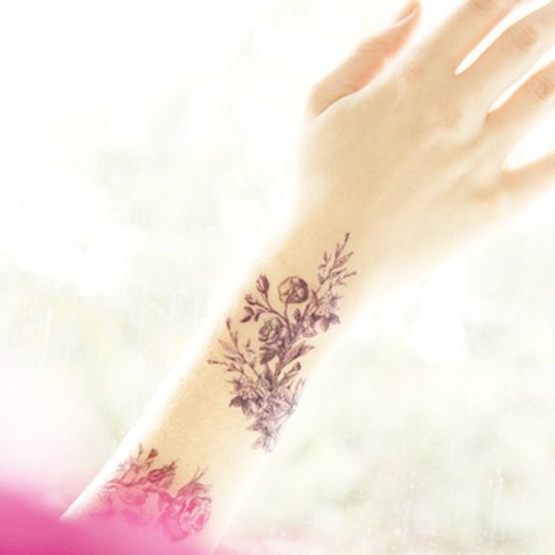 花圈手环 -2入纹身贴纸 原创手绘设计 - 纹身贴 - 纸 紫色