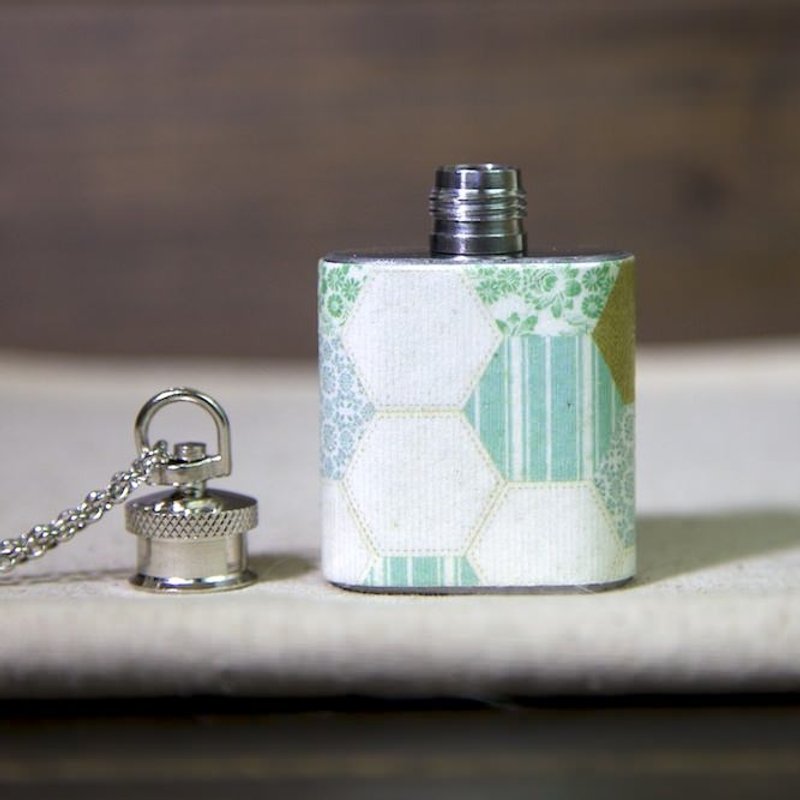 瓶子颈链：维多利亚的浪漫 - 颈链 - 其他金属 绿色