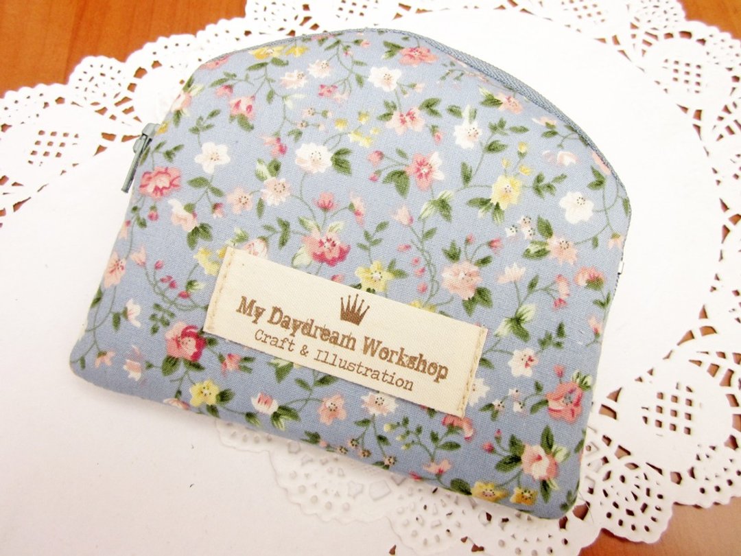 My Daydream Workshop田园清新小碎花拉链贝壳型收纳包 - 化妆包/杂物包 - 其他材质 多色