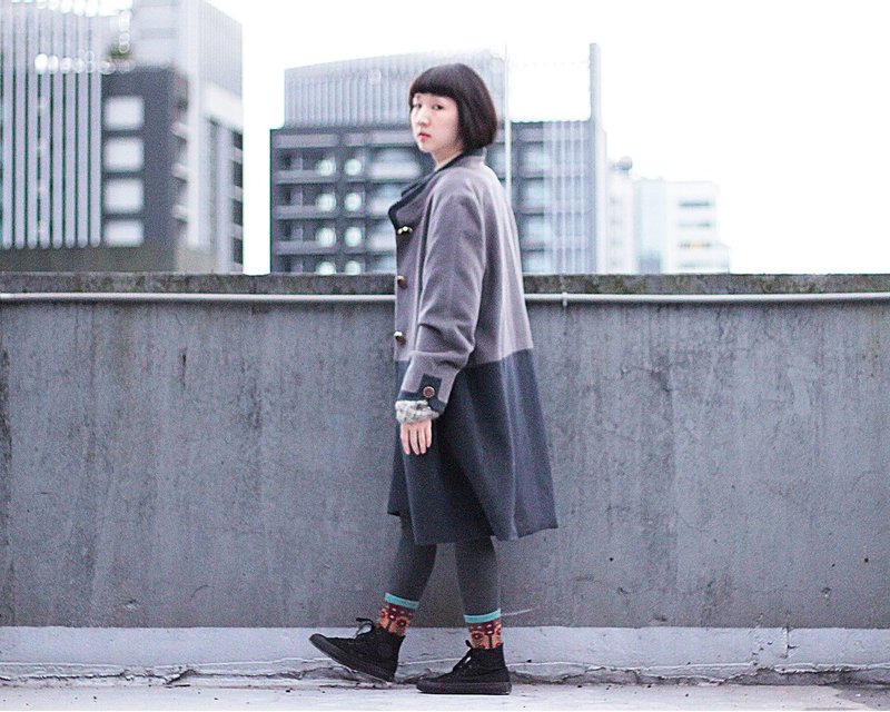 毛呢大衣-- 琴键【c14120703】 - 女装休闲/机能外套 - 其他材质 灰色