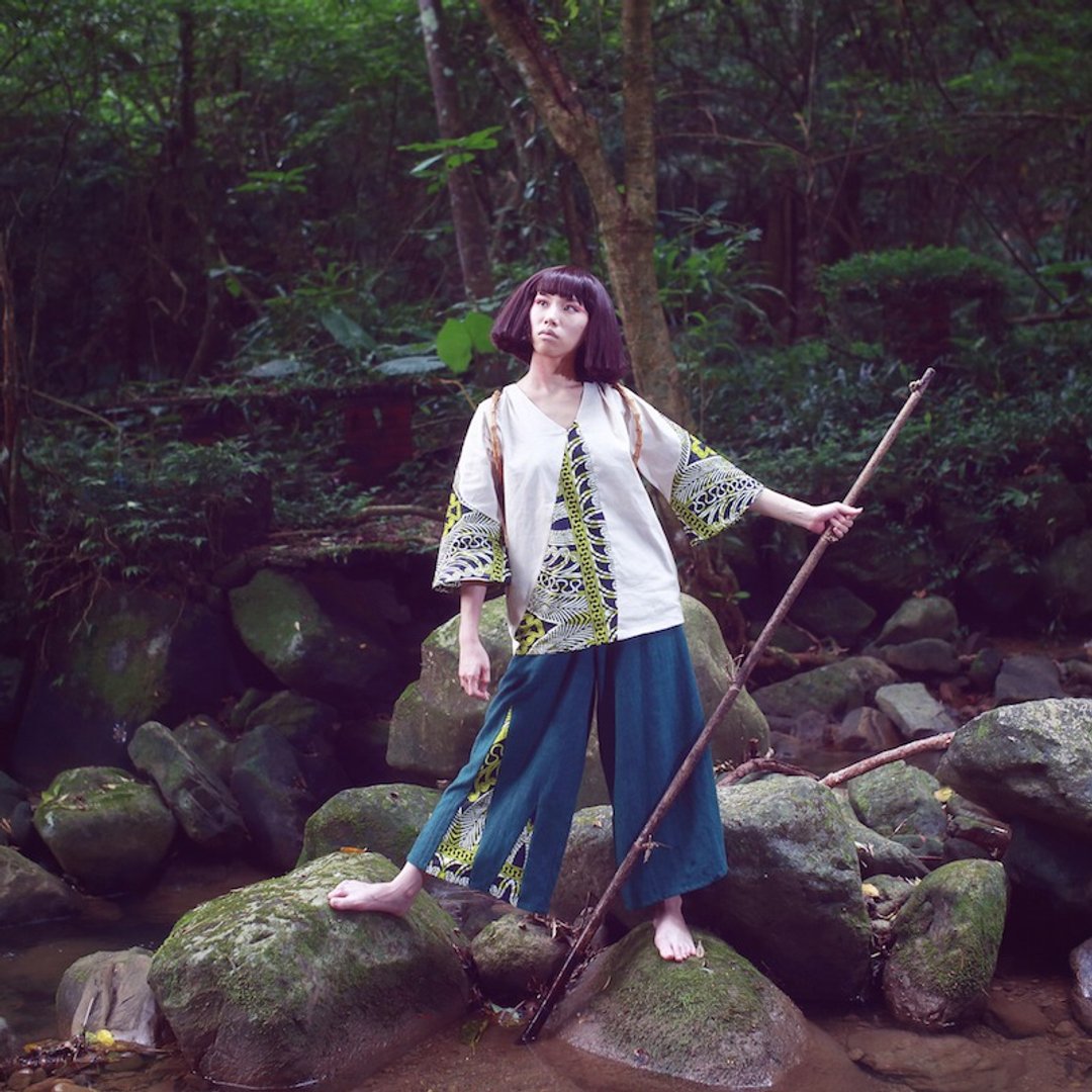 旅沼 - 棉麻手染拼接非洲布长裤（墨绿/葡紫/粉橘） - 女装长裤 - 棉 绿色