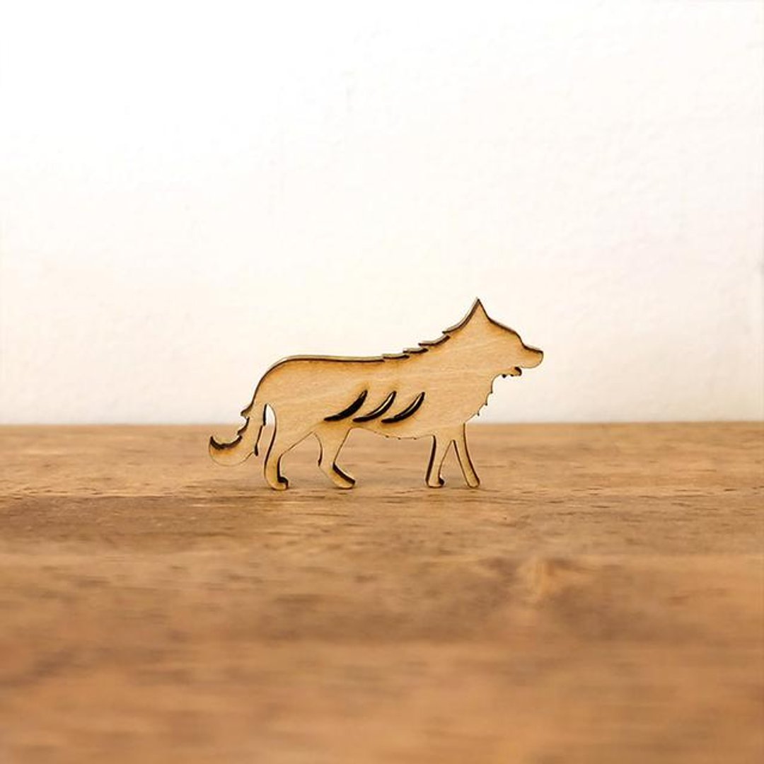 Brooch "Maverick" - 胸针 - 木头 咖啡色