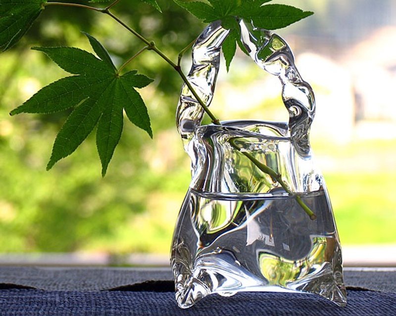 暮暮 手提三足花瓶 - 植栽/盆栽 - 玻璃 白色