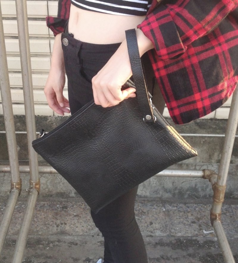 可拆式铁链纹路皮革肩背包/手拿包 - 手拿包 - 真皮 黑色