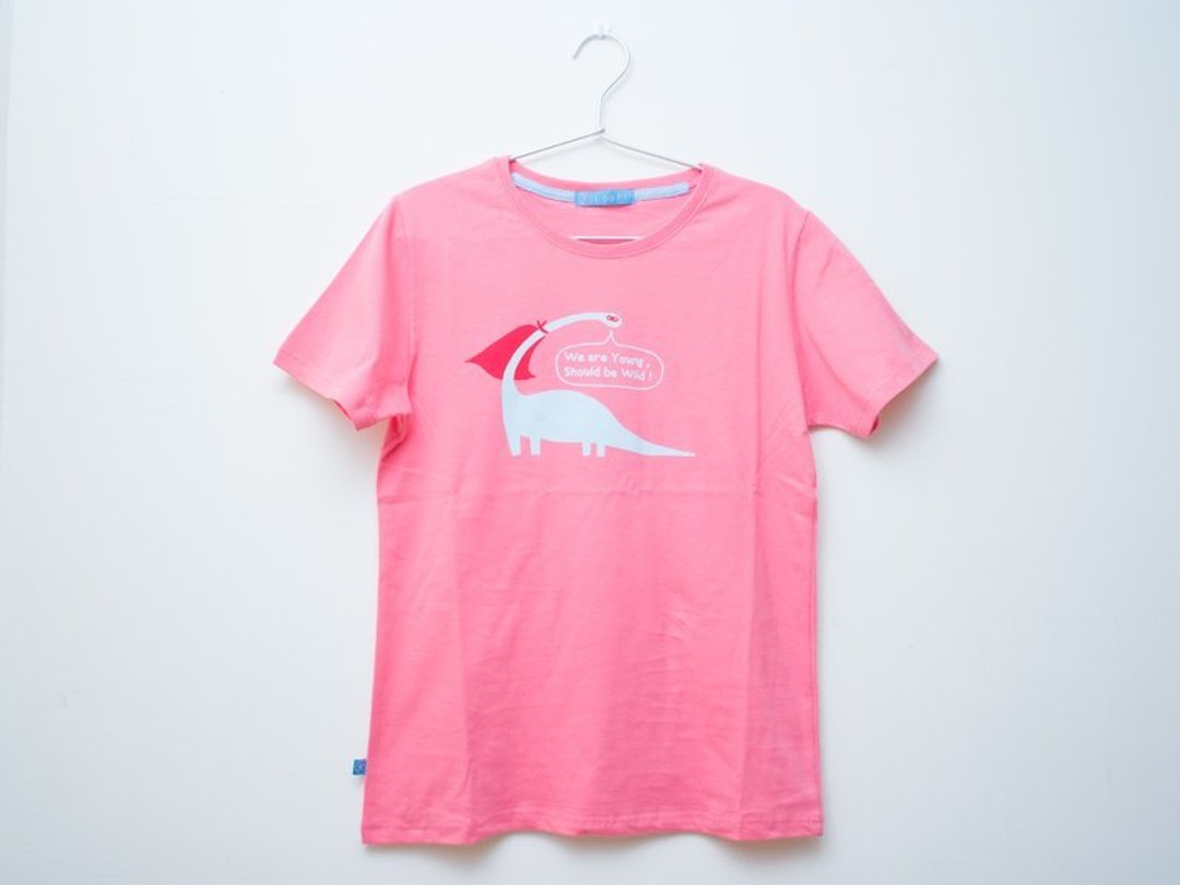 装年轻的孔龙超人 / Simple Life 官方T-shirt（此商品免运费！） - 女装 T 恤 - 其他材质 粉红色