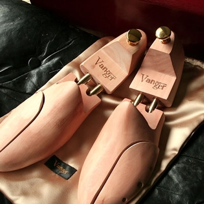 Vanger 原木质感鞋撑║【男】39-44号适用 - 男款休闲鞋 - 木头 