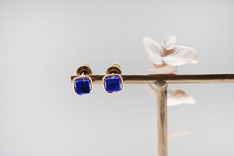 Lapis Lazuli耳夹/耳针 | 古典方糖青金石耳环 - 耳环/耳夹 - 宝石 蓝色