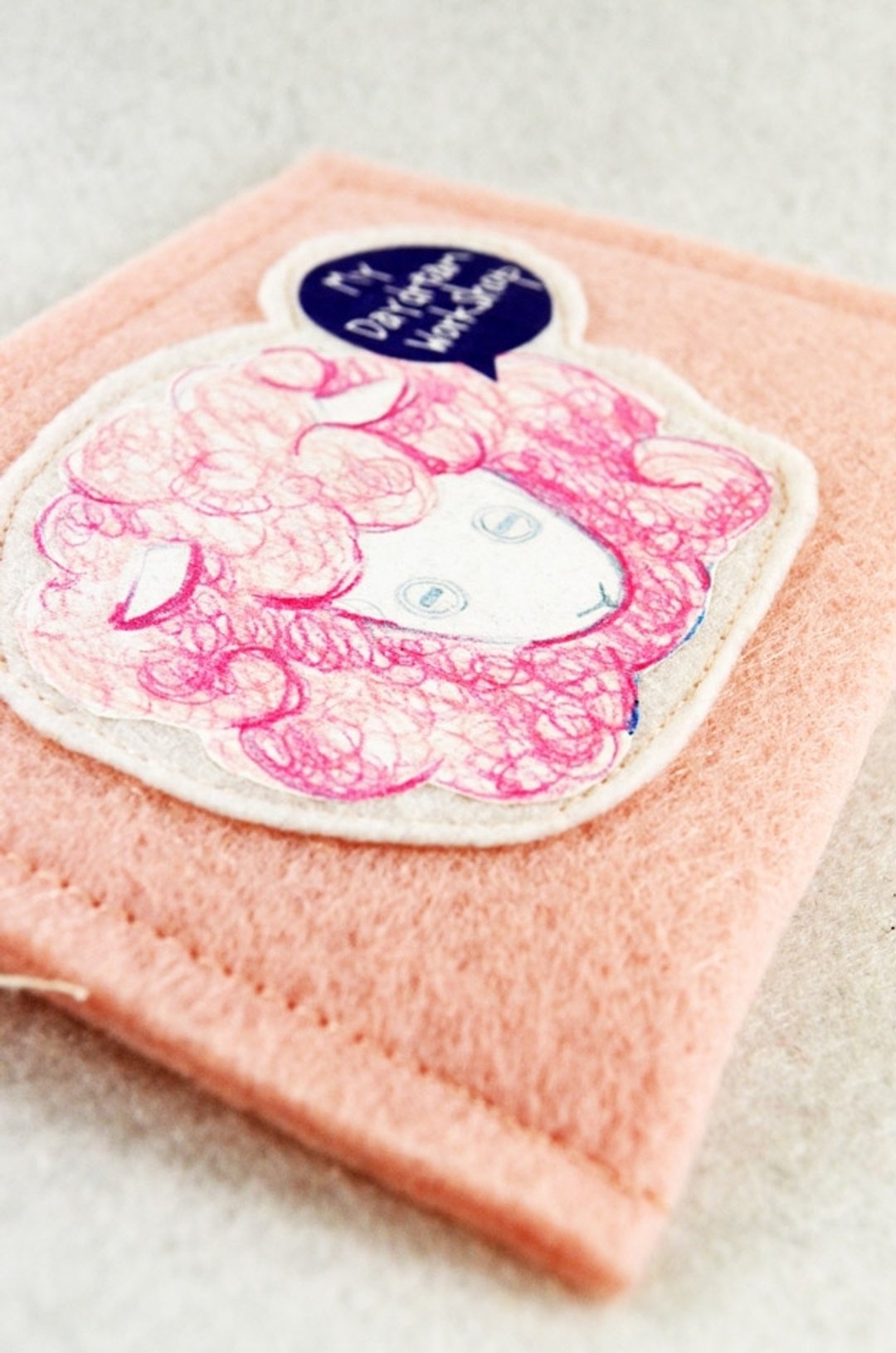 My Daydream Workshop 自家设计卡通角色收纳包/卡套/小钱包 - 证件套/卡套 - 其他材质 多色