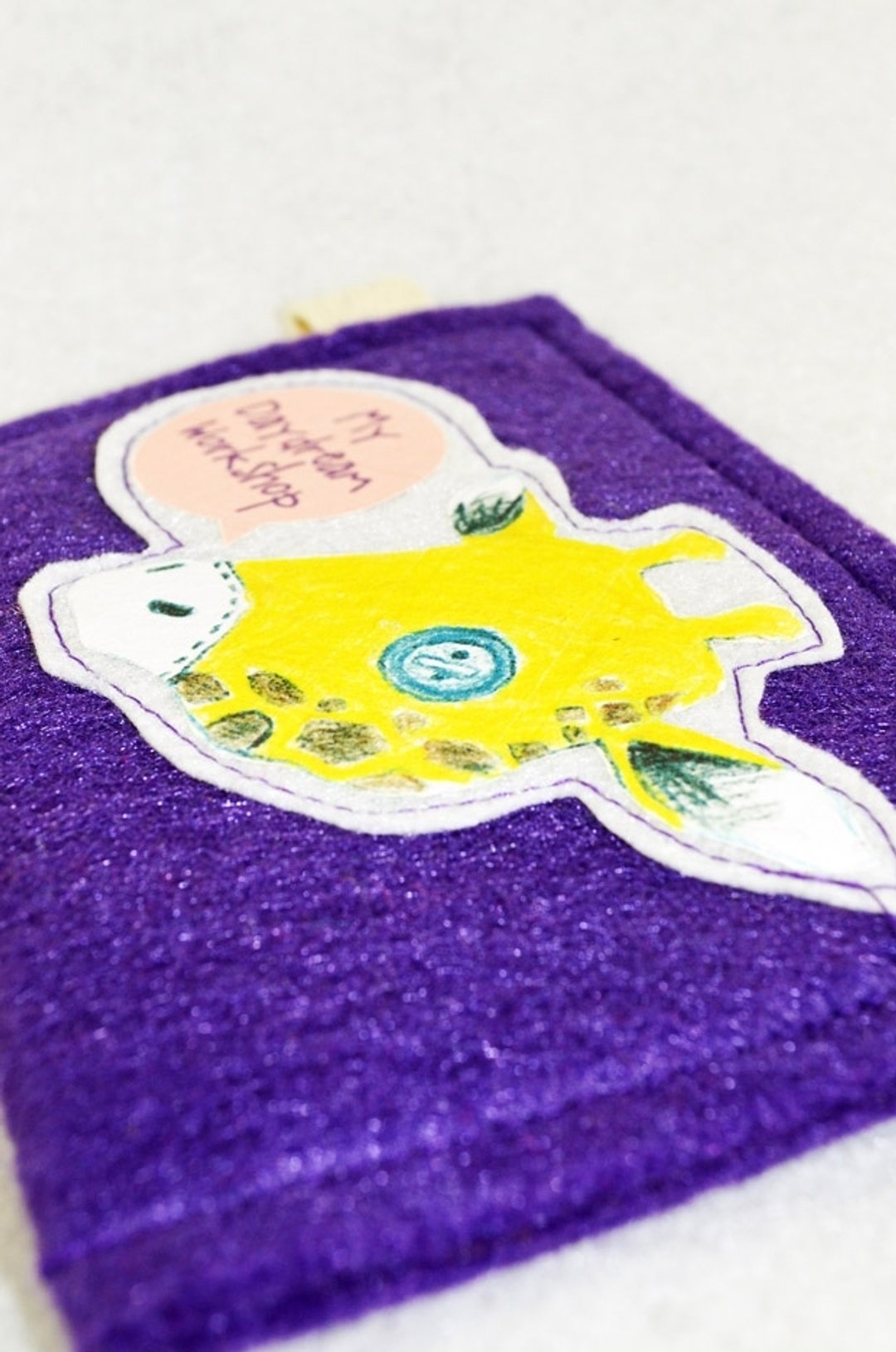 My Daydream Workshop 自家设计卡通角色收纳包/卡套/小钱包 - 证件套/卡套 - 其他材质 多色