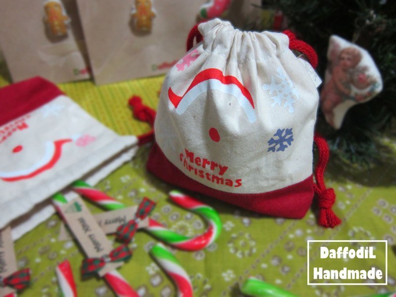 【MerrY X'maS】-手工绢印束口包(圣诞老人) - 手提包/手提袋 - 其他材质 多色